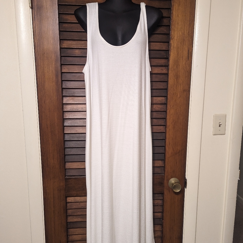 GAP cream colored floor length dress in extra large
